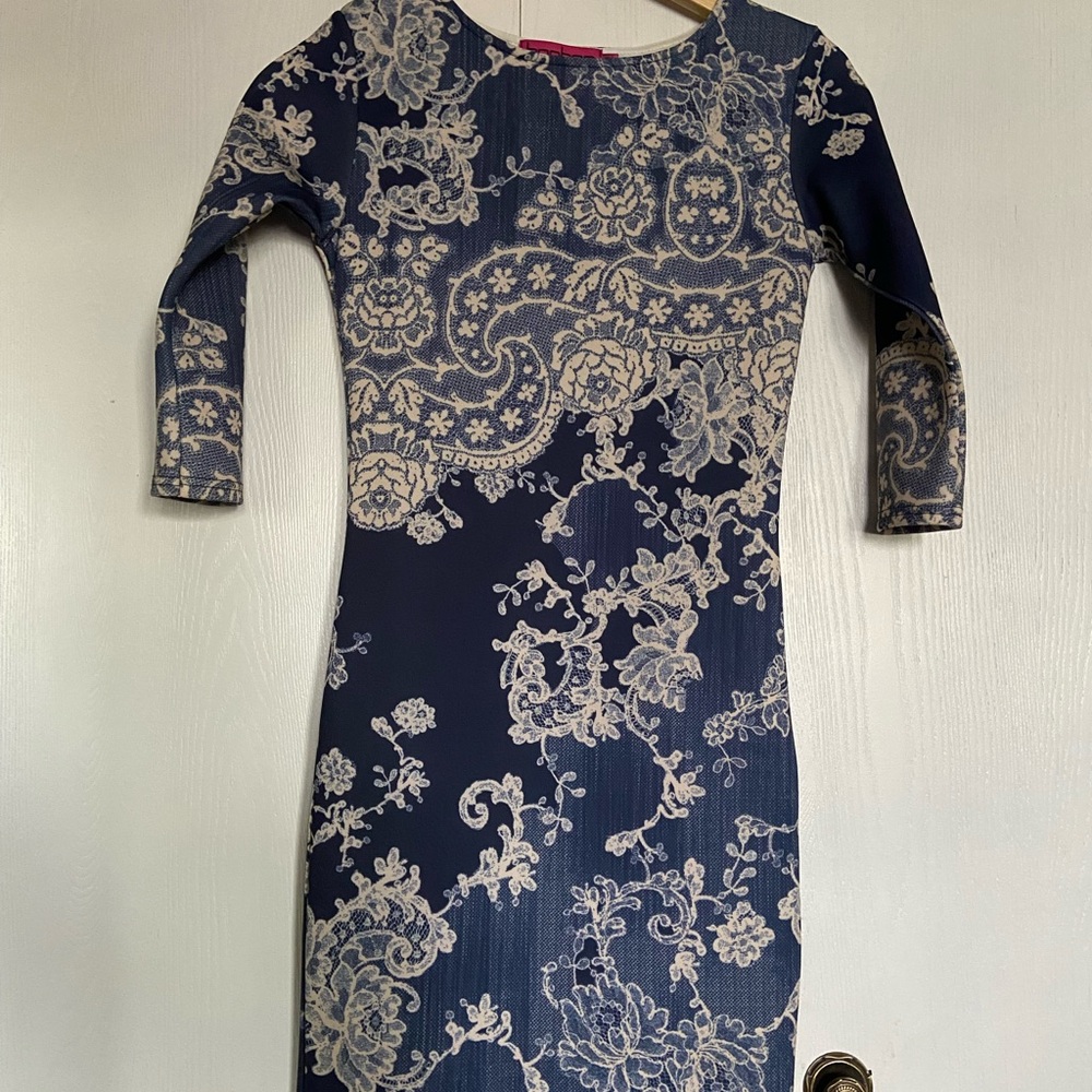 Boohoo Navy and Cream Floral Lace Dress